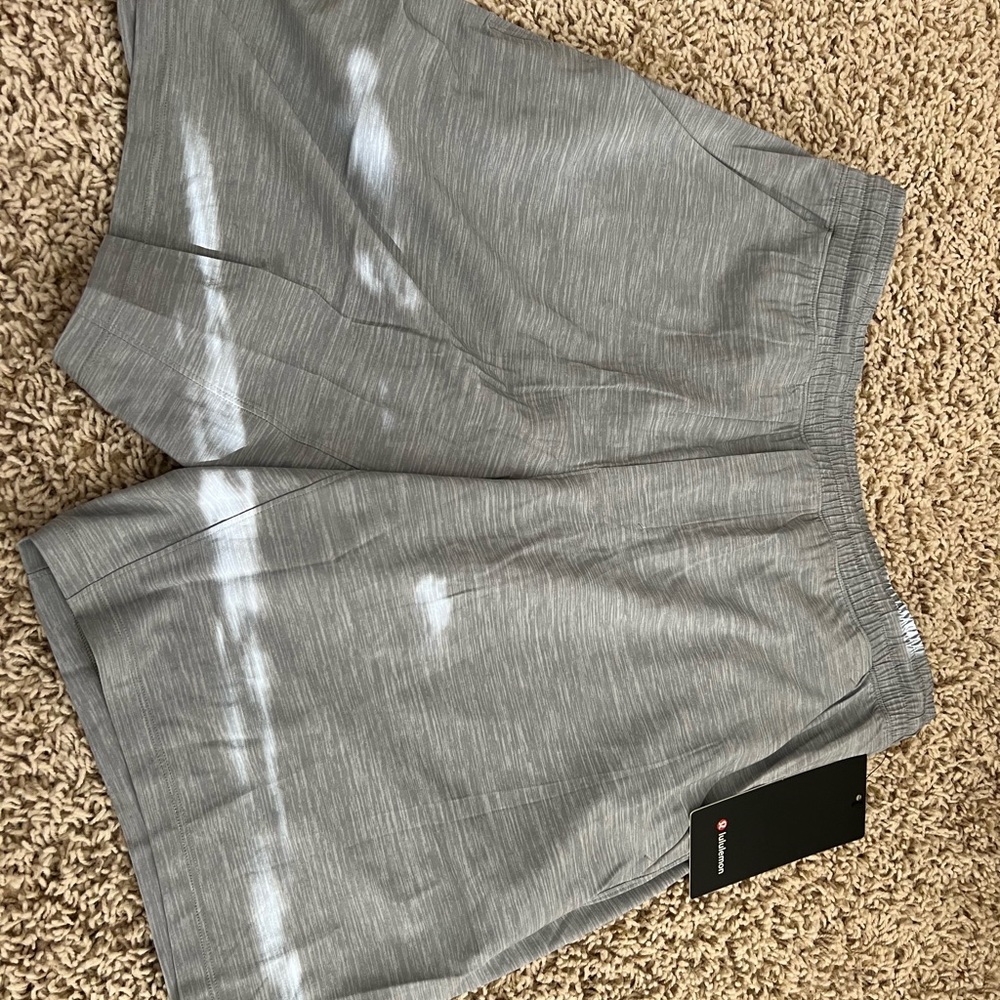 Lulu lemon pacer shorts 7inch